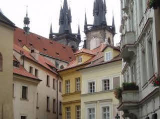 Týnská *